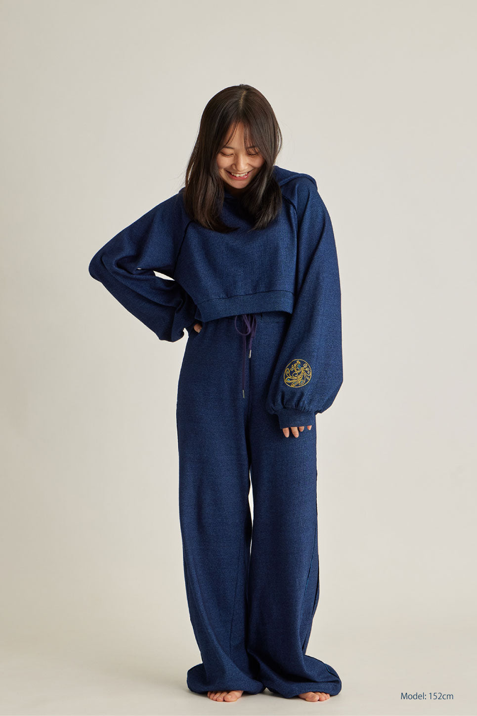 Nomad Cropped Hoodie